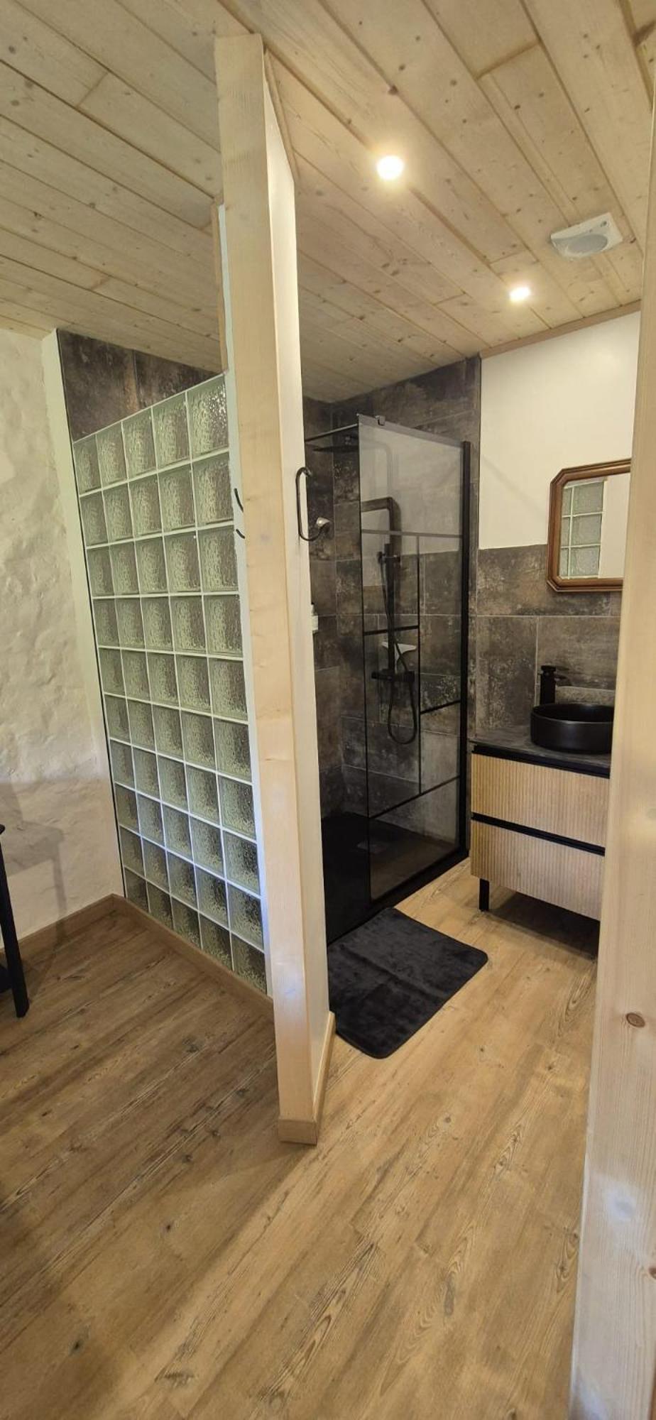 Eco-Gite Cottage Panoramique, Terrasses, Baby Foot, 150 M2 Renove Et Agrandi En 2024, Activites Proposees Champagnac-le-Vieux Luaran gambar