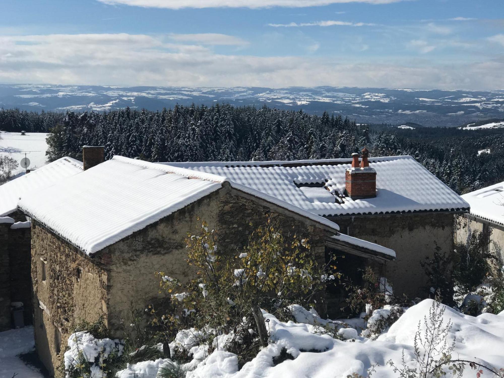 Eco-Gite Cottage Panoramique, Terrasses, Baby Foot, 150 M2 Renove Et Agrandi En 2024, Activites Proposees Champagnac-le-Vieux Luaran gambar